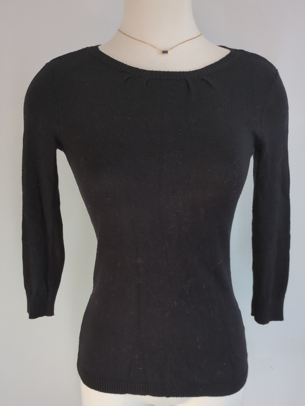 Banana Republic Black 3/4 Sleeve Ribbed Knit Top